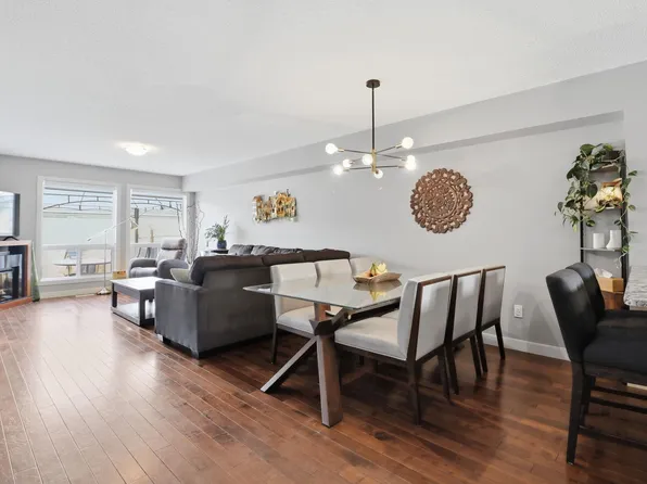 430 Watt Blvd SW, Edmonton, AB T6X 1R1