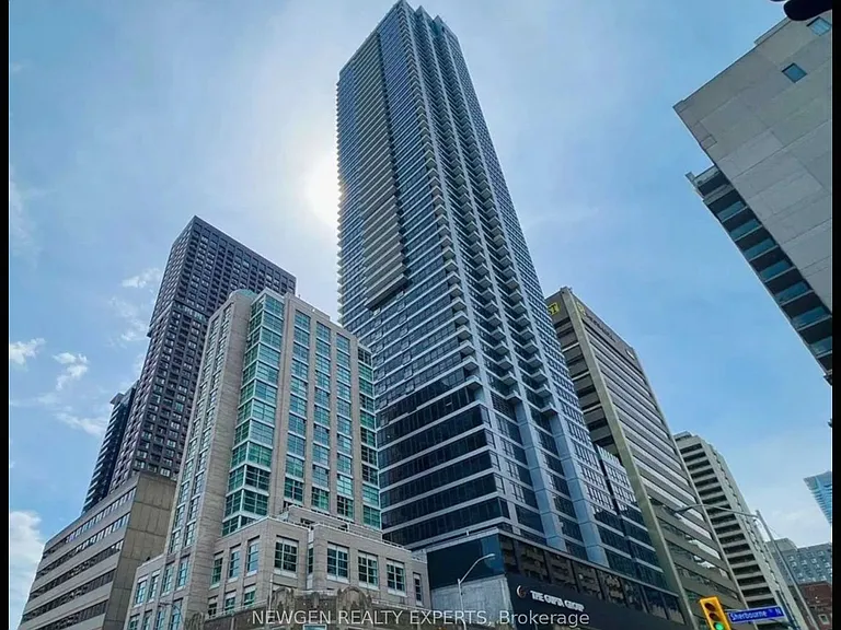 395 Bloor St E #2807 — Photo 1