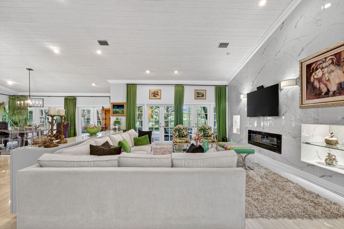 next background image