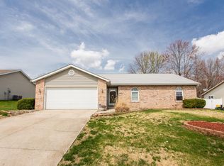 3817 Rolling Meadows Dr, Shiloh, IL