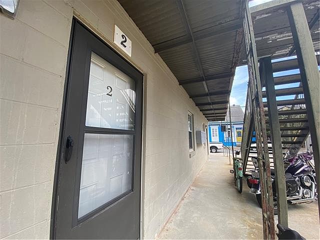 1st image of 1620 Pauger St APT 2