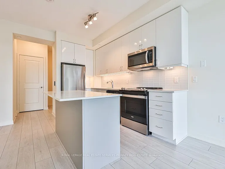 38 Annie Craig Dr #3701 — Photo 4