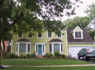 4718 Middle Rd, Gurnee, IL 60031