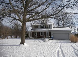 1331 Beverly Dr, Amherst, OH 44001