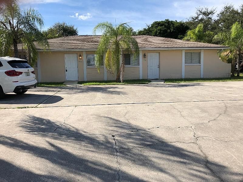 1st image of 214 SE 16th Pl