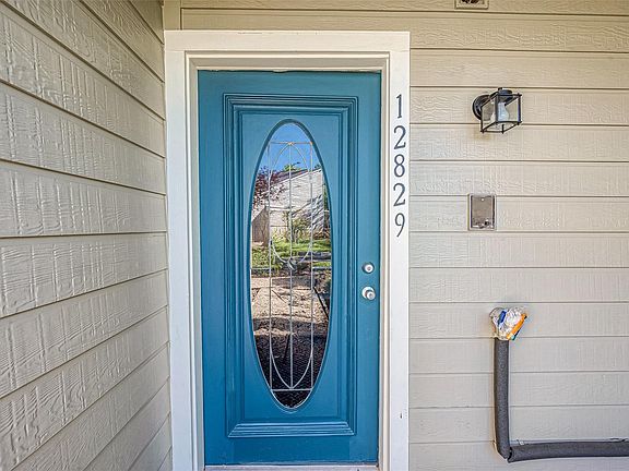 5th image of 12829 Briarwest Cir