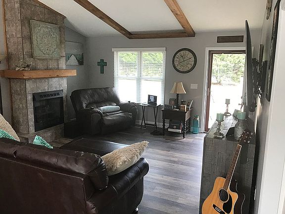 2nd image of 10550 Hunter Trace Dr