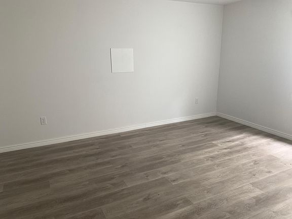 4th image of 7563 S Mesa Maple Dr