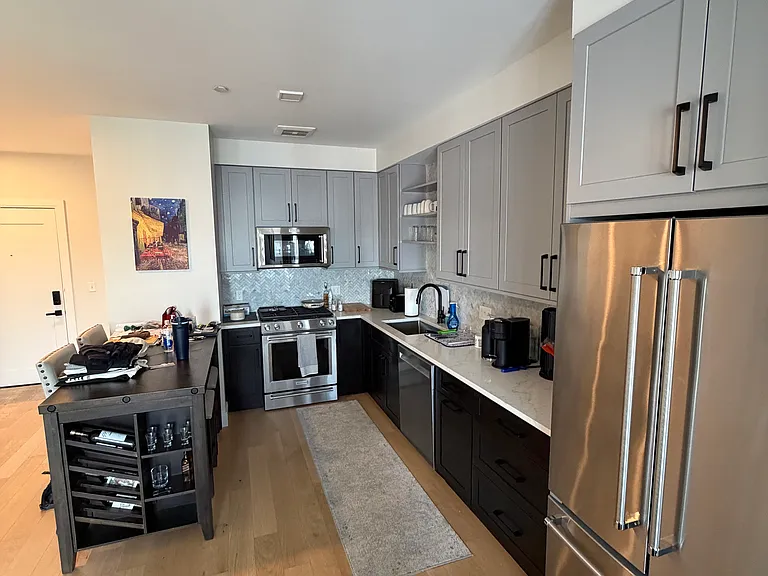 287 Maverick St #409 — Photo 8
