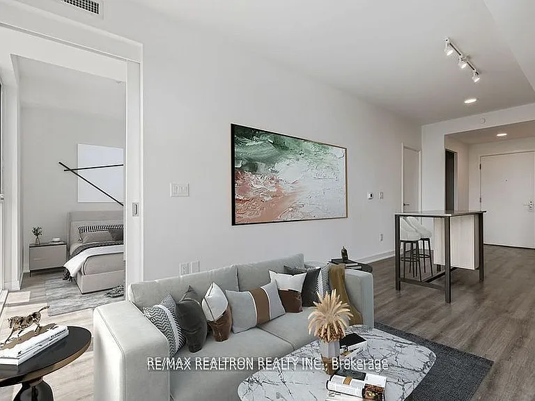 65 Mutual St #3203 — Photo 6