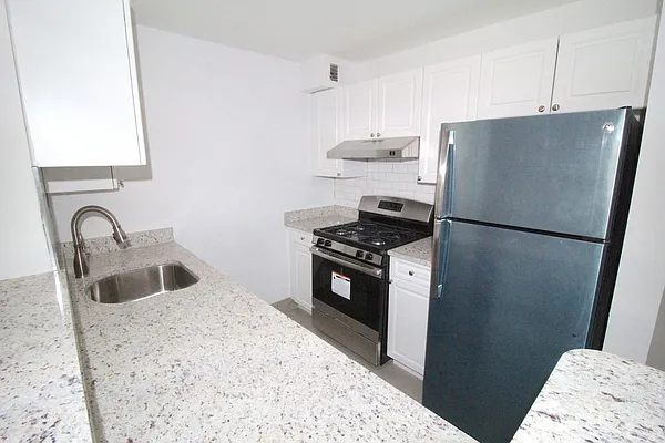 Rented by Skyward | media 19