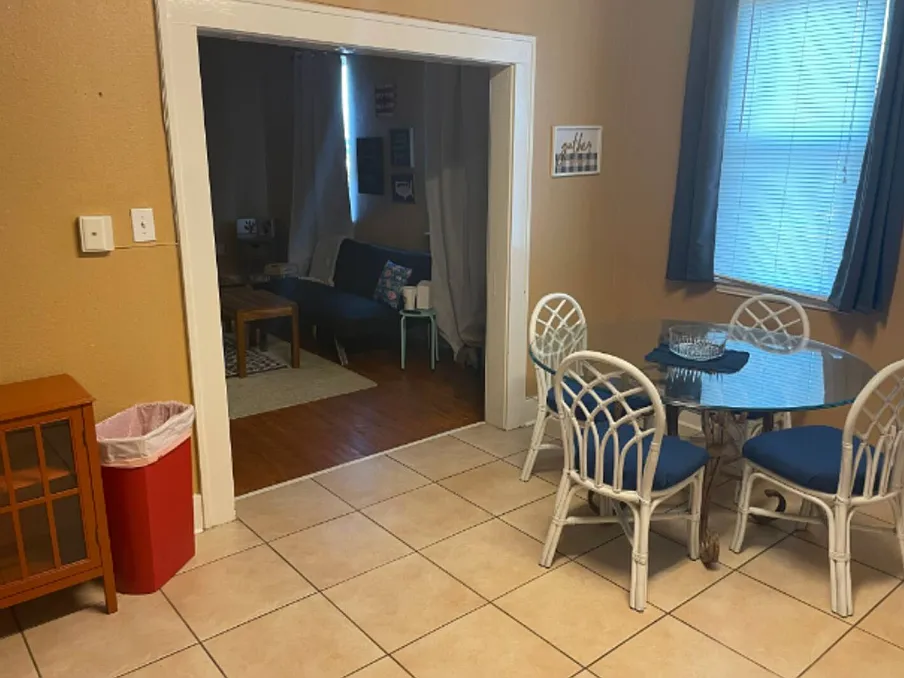 2 bed, $3,200 — Photo 4