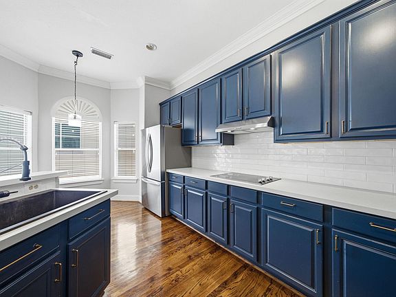 3rd image of 1328 W 23rd St Unit A