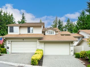 16136 SE 33rd Ln, Bellevue, WA 98008