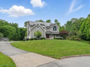 7 Gabriels Dr, Chester, NY 10918