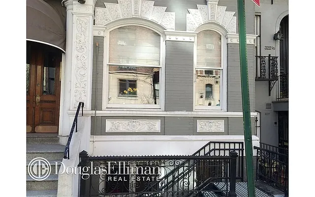 Rented by Douglas Elliman | media 10