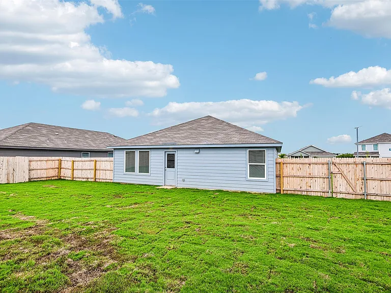 3188 Dispatch Dr — Photo 36