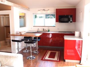 279 1/2 E 20th St, Costa Mesa, CA 92627