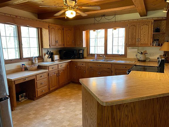 5th image of 5028 Moccasin Lake Dr NW