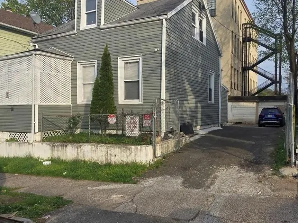 38 N 8Th St, Paterson City, NJ 07522