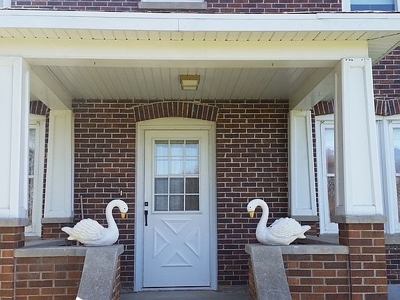 Front Porch entrance into living room
