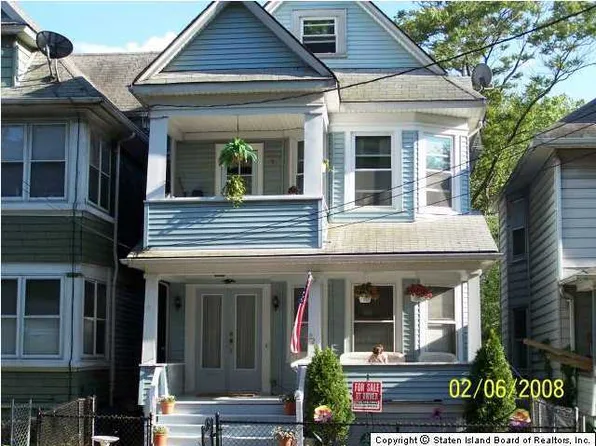 220 Charles Ave, Staten Island, NY 10302