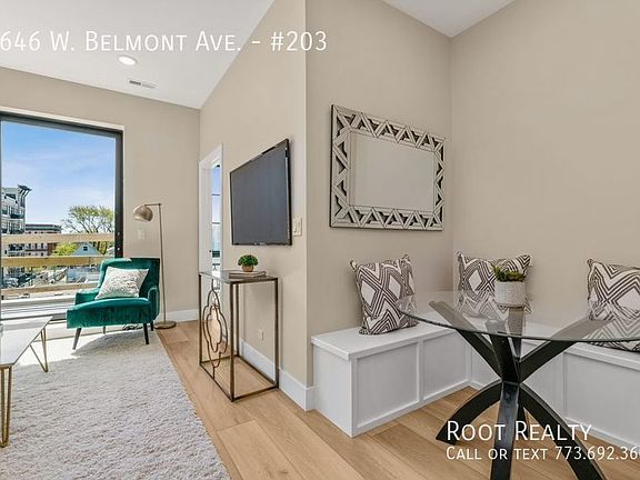 4th image of 1646 W Belmont Ave #203