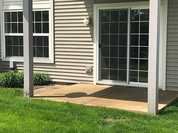 5th image of 992 Penny Ln #992