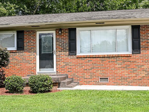 5th image of 3925 Sycamore Dr NW