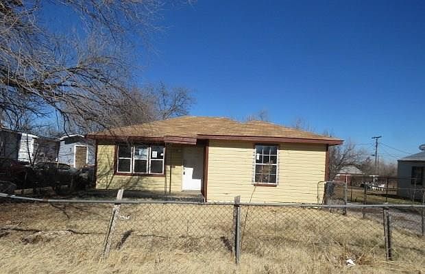 1st image of 1537 NE 26th St