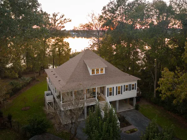 133 McKelvey Pl, Goose Creek, SC 29445