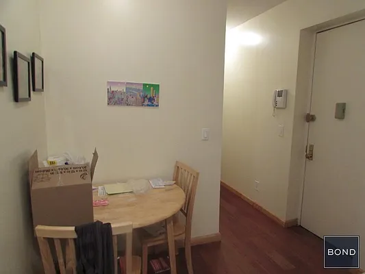 Rented by Bond New York | media 40