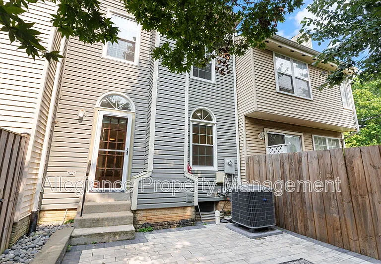 6630 Medinah Ln — Photo 36