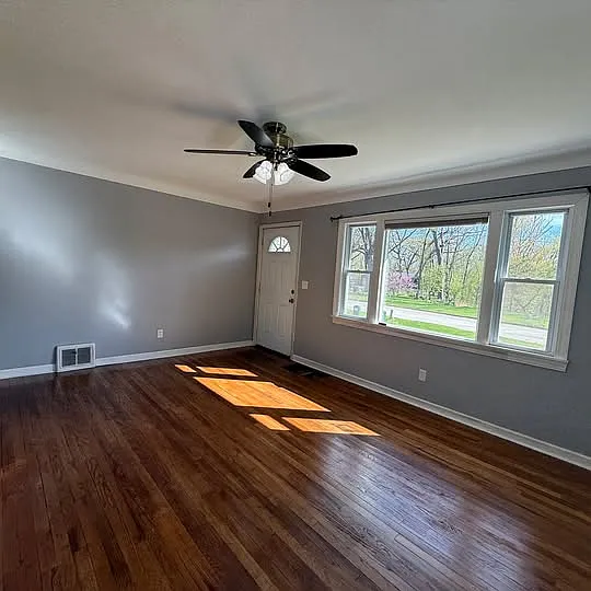 2 bed, 783 sqft, $1,500 — Photo 2
