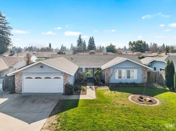 3217 W Whitendale Ave, Visalia, CA 93277