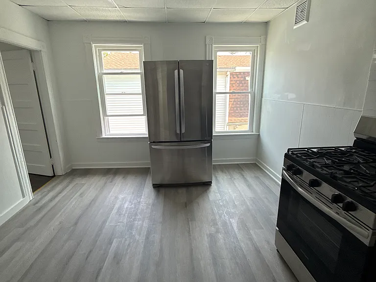 25 Wyman St #3 — Photo 9