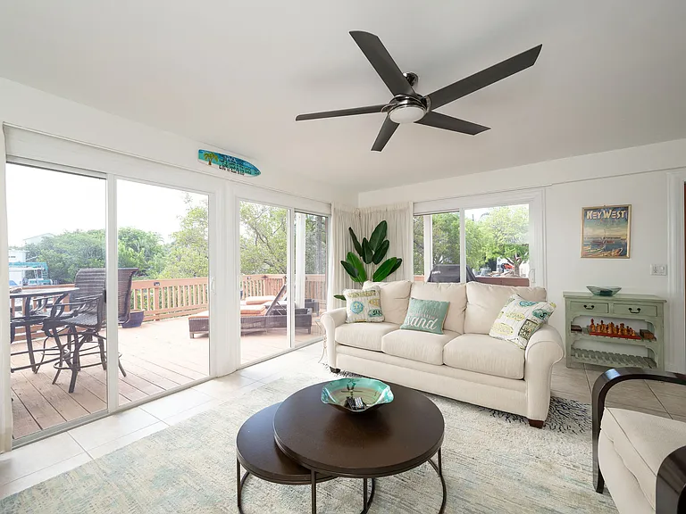 32 Hilton Haven Rd #9 — Photo 8