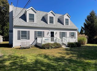 59 Peconic Ave, Shelter Island, NY 11964