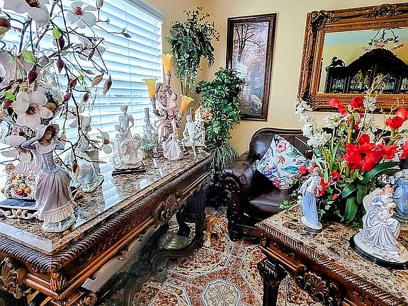 4th image of 707 Egan Dr
