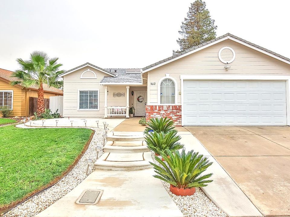 1st image of 1612 Tumbleweed Way