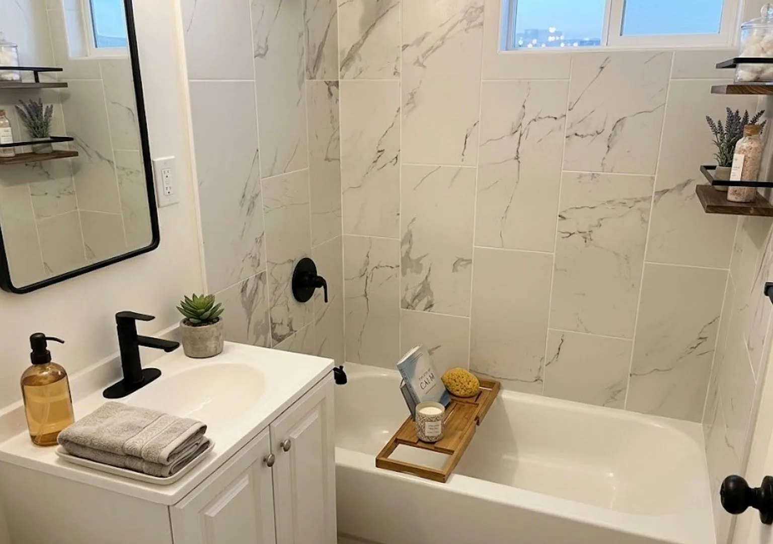 7603 North Hollywood Way — Photo 4