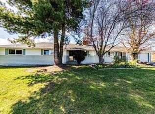 415 E Spruce St, Sequim, WA 98382