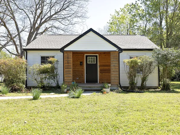 1015 Washington St, Burlington, NC 27217