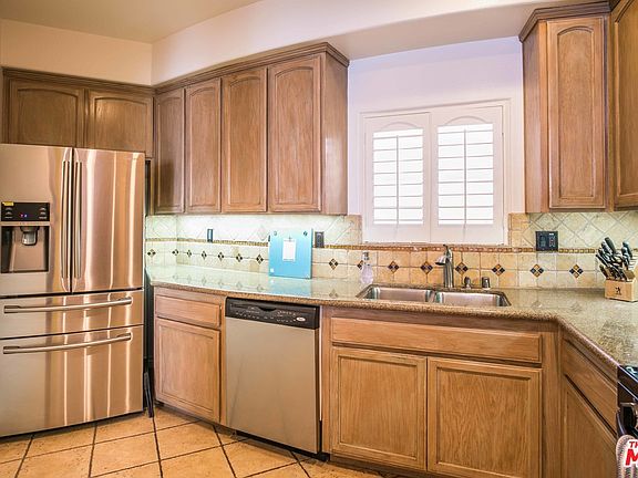 5th image of 12067 Guerin St Unit 204