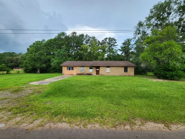 124 County Road 4795, Warren, TX 77664