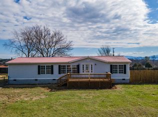 945 Cedar Springs Rd SE, Cleveland, TN 37323