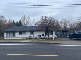 2984 Lone Pine Rd, Medford, OR 97504