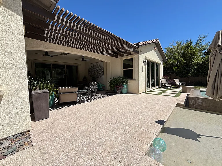 81 Navarra Canyon Ct — Photo 64