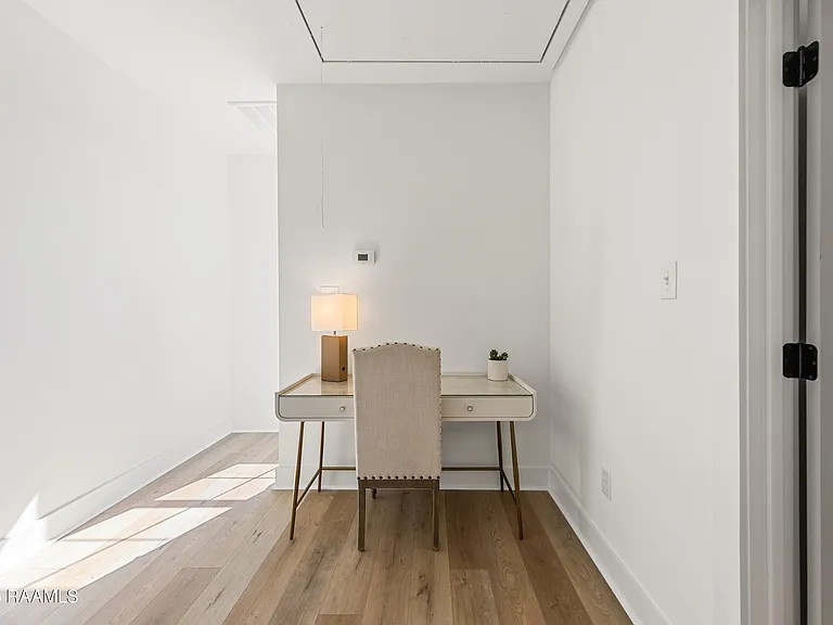 206 Steiner Oaks — Photo 15