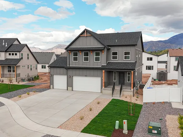 944 W Columbia Ct #108, Riverdale, UT 84405